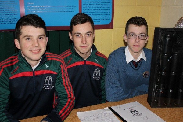 Diarmuid Curtin, Conor Kennedy and Eamon Browne with their Technology Project for the Young Scientist Competition “So This CAN Heat Us!”
