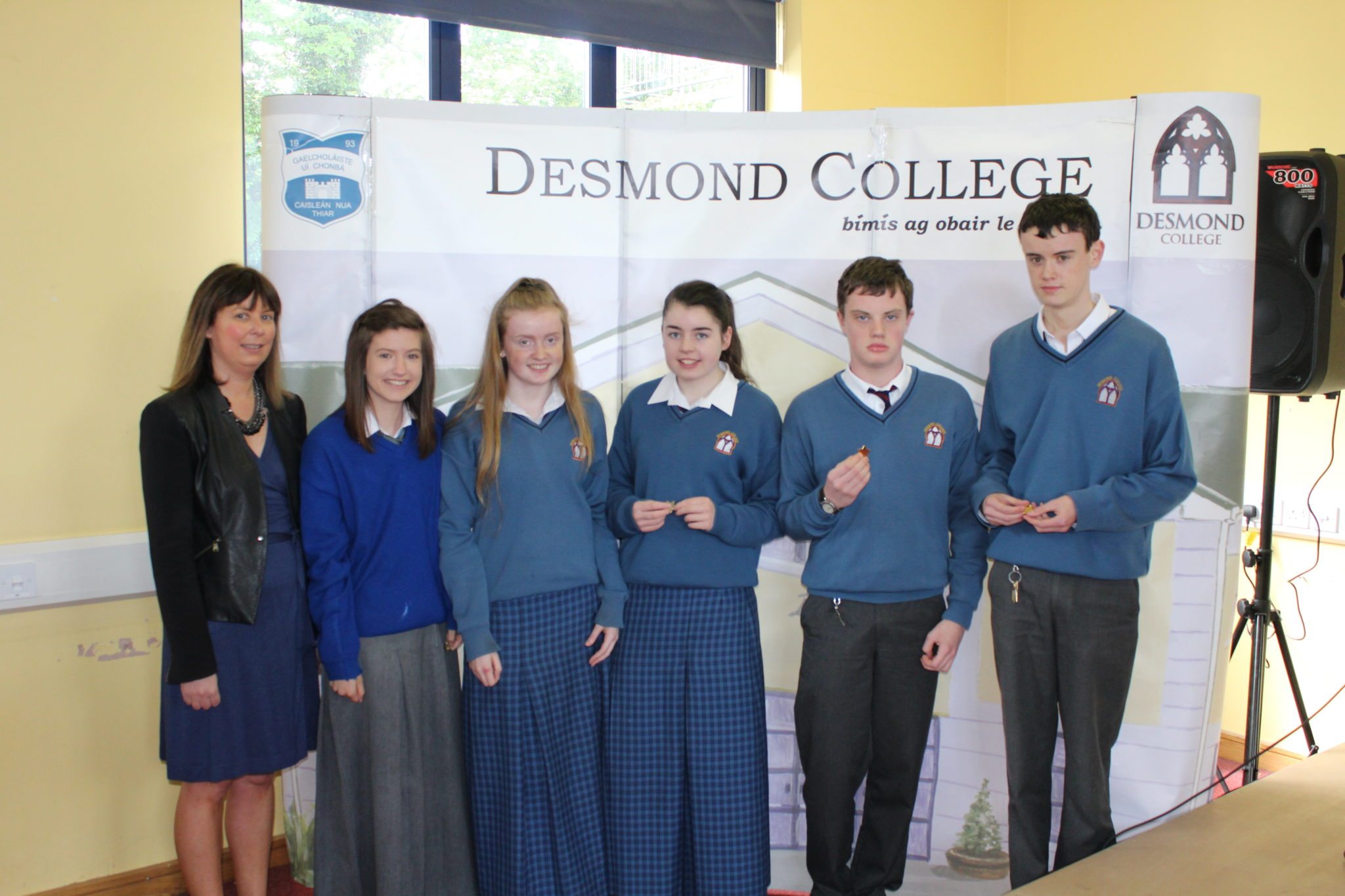 Desmond College Student Awards: May 2015: DEDICATION AND COMMITMENT AWARDS: 3rd Year: Ms Cregan with Alana Slater, Niamh Liston, Mary O'Connor, Eoin Garrett and Gary Byrnes