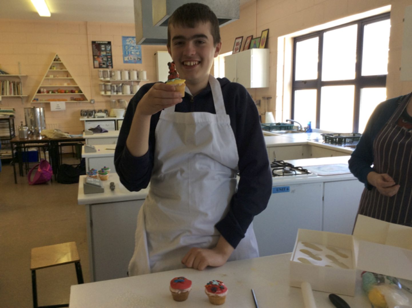 May 2017: Rang Fintan decorated cupcakes as part of the demonstration with Victoria from BakeYouSweet