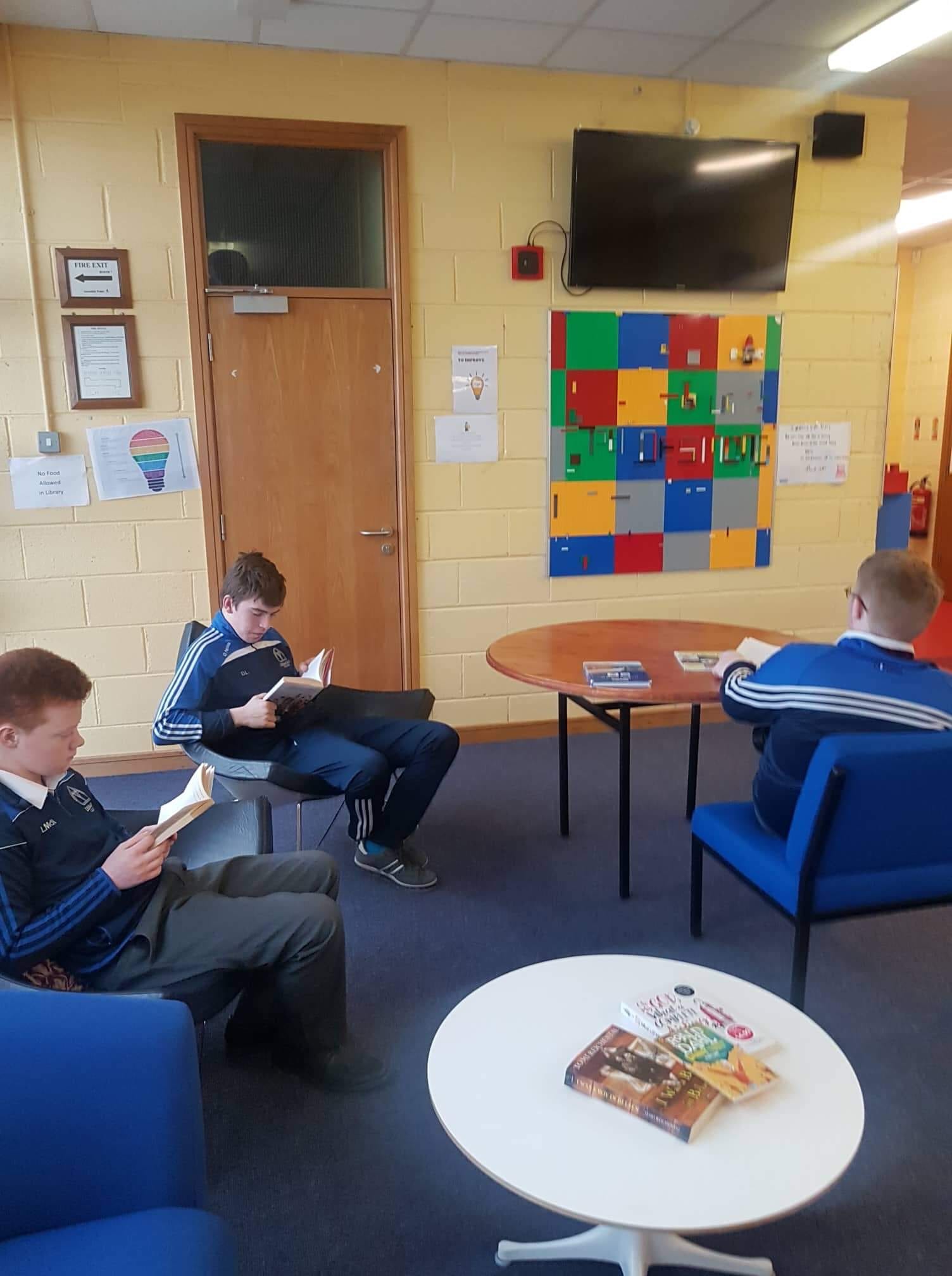 Students from Rang Grandin visiting the School Library as part of World Book Day 2019